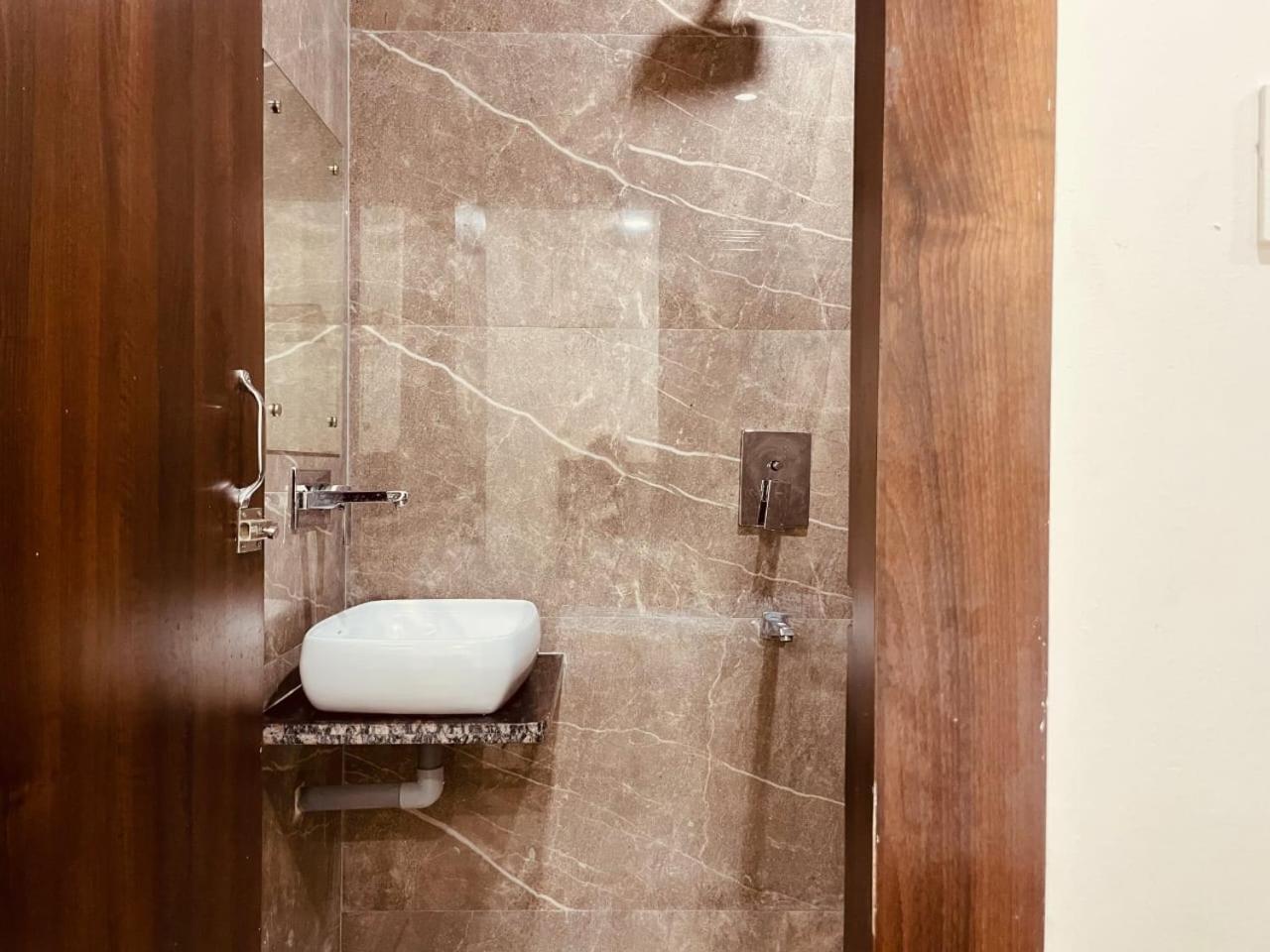 The Divine Ganga - Hot Selling Property In Haridwār Esterno foto