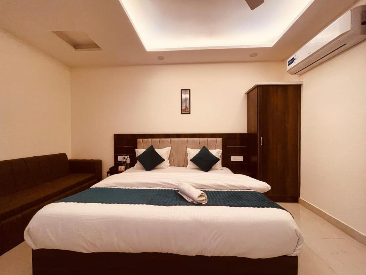 The Divine Ganga - Hot Selling Property In Haridwār Esterno foto