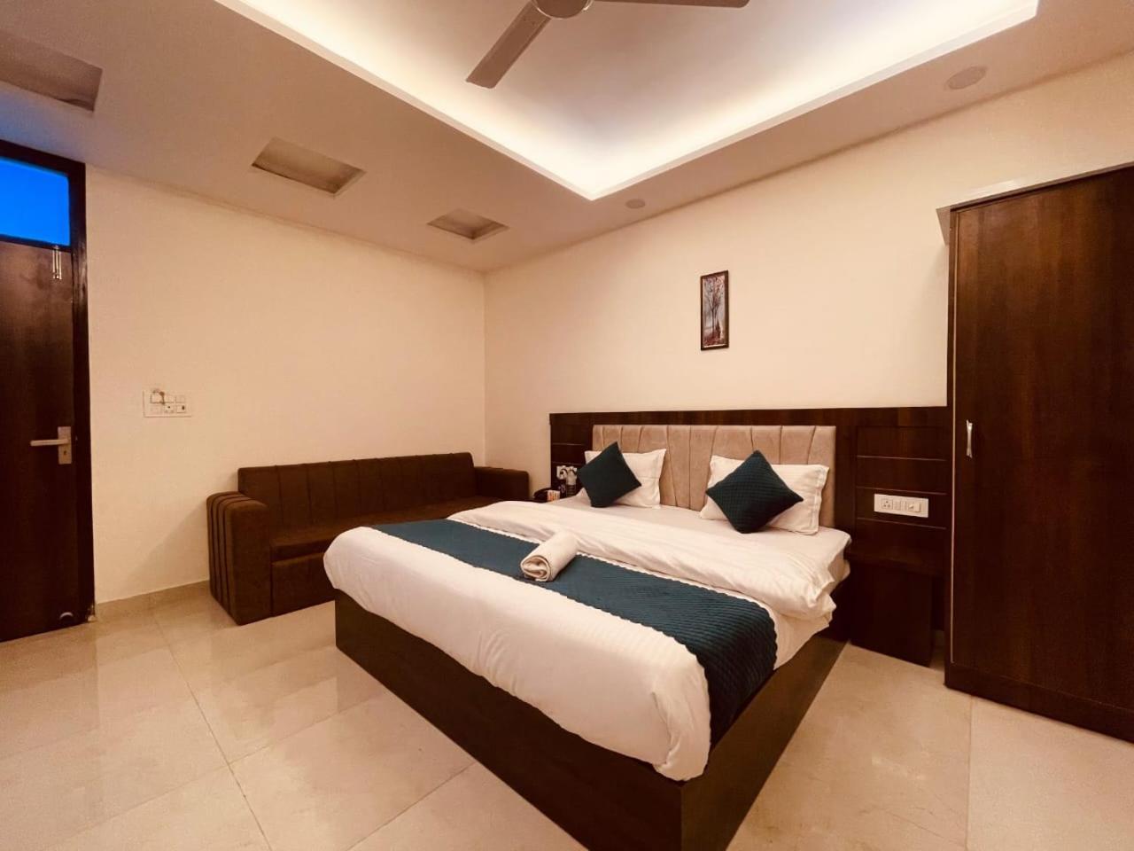 The Divine Ganga - Hot Selling Property In Haridwār Esterno foto